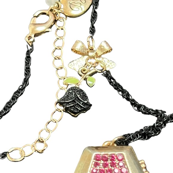 Betsey Johnson Coffin Locket with Skeleton - Picture 5 of 7